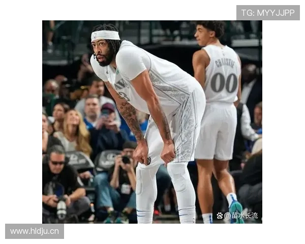 戴维斯挡拆吸引防守拉开空间助詹姆斯效率较上季回升